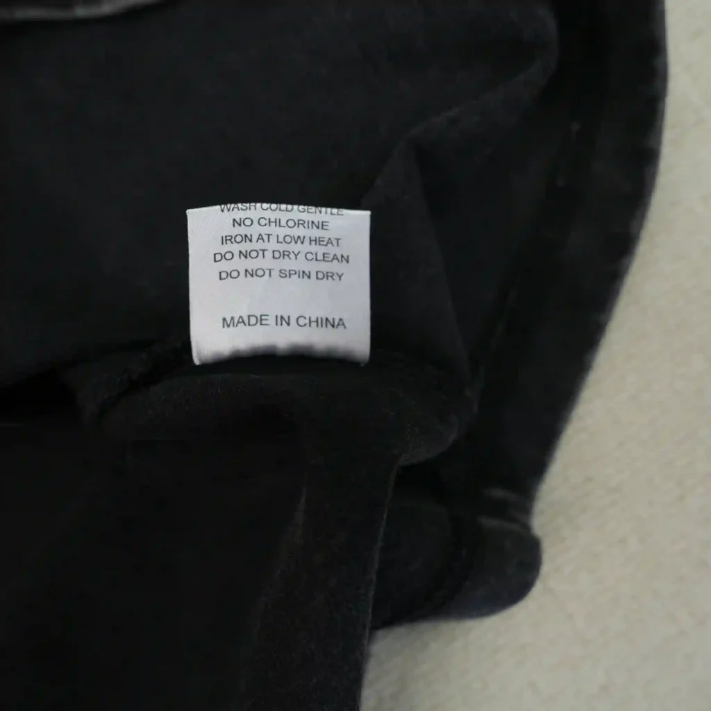 Vale Forever Thrashed Sun Tee Vintage Black