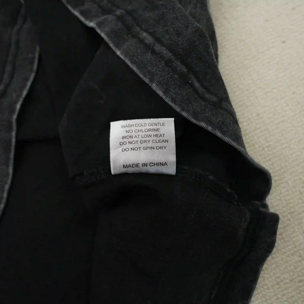 Valley Dreams Tee Vintage Black